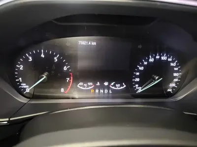 Ford Focus 2019, 76000 км, за 5622 USD - фото 12