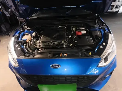 Ford Focus 2019, 76000 км, за 5622 USD - фото 20