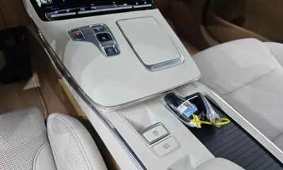 Hyundai Grandeur 2021, 87687 км, за 16800.15 USD - фото 9
