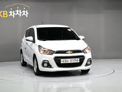 ChevroletGMDaewoo Spark 2017, 52213 км, за 2734.91 USD