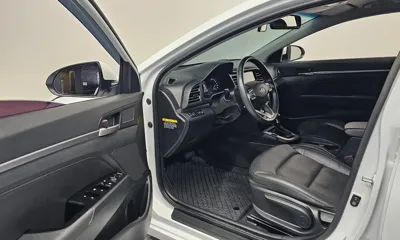 Hyundai Avante 2019, 51359 км, за 9425.99 USD - фото 10