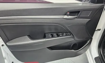 Hyundai Avante 2019, 51359 км, за 9425.99 USD - фото 24