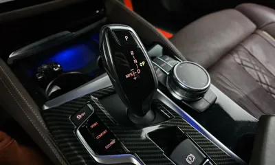 BMW 5-Series 2018, 88488 км, за 19029.8 USD - фото 9