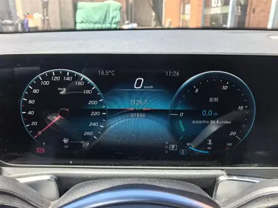Mercedes-Benz GLB 2020, 61800 км, за 16708.64 USD