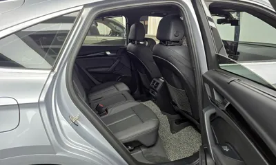 Audi Q5 2022, 76309 км, за 25695.34 USD - фото 12