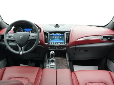Maserati Levante 2018, 54000 км, за 37962.77 USD