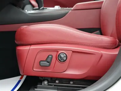 Maserati Levante 2018, 54000 км, за 37962.77 USD - фото 8