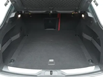 Maserati Levante 2018, 54000 км, за 37962.77 USD - фото 29