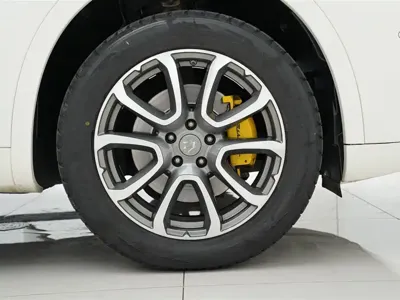 Maserati Levante 2018, 54000 км, за 37962.77 USD - фото 33