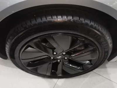 Li Auto L9 2022, 17000 км, за 41779 USD - фото 10