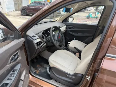 Wuling Hongguang 2023, 64000 км, за 4384.85 USD - фото 7