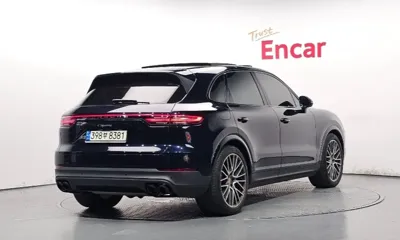 Porsche Cayenne 2021, 130904 км, за 35972.17 USD