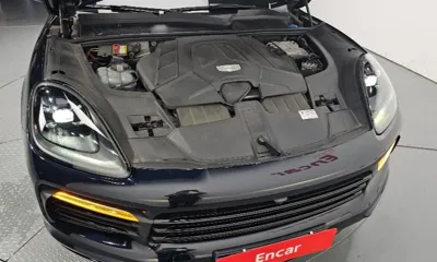 Porsche Cayenne 2021, 130904 км, за 35972.17 USD - фото 6