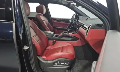 Porsche Cayenne 2021, 130904 км, за 35972.17 USD - фото 11