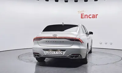Hyundai Grandeur 2020, 104040 км, за 13809.05 USD