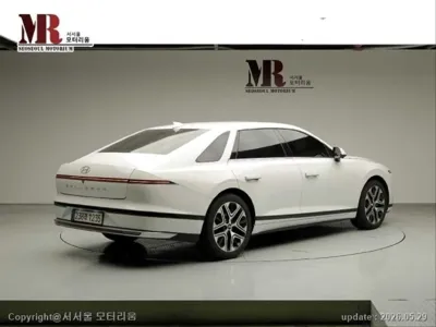 Hyundai Grandeur 2023, 51607 км, за 20752.03 USD