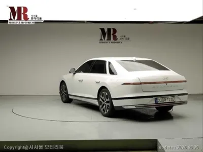 Hyundai Grandeur 2023, 51607 км, за 20752.03 USD