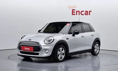 MINI Cooper · 2015 год