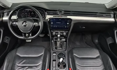 Volkswagen Arteon 2019, 60122 км, за 13550.5 USD - фото 7