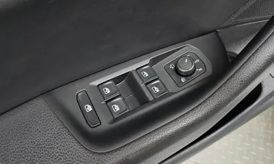 Volkswagen Arteon 2019, 60122 км, за 13550.5 USD - фото 27