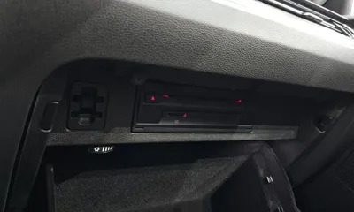 Volkswagen Arteon 2019, 60122 км, за 13550.5 USD - фото 29