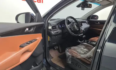 Kia Sorento 2019, 99646 км, за 12361.19 USD - фото 10