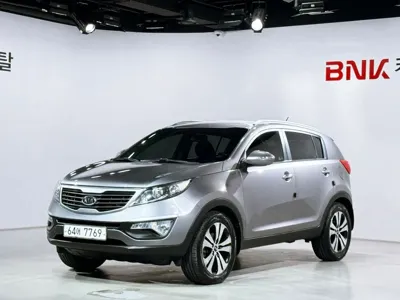 Kia Sportage · 2012 год