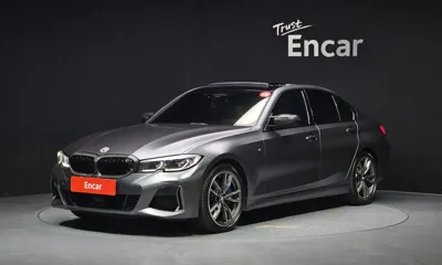 BMW 3-Series · 2022 год
