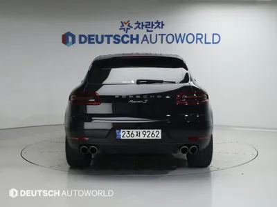 Porsche Macan 2017, 76317 км, за 22252.86 USD