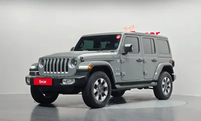Jeep Wrangler · 2023 год