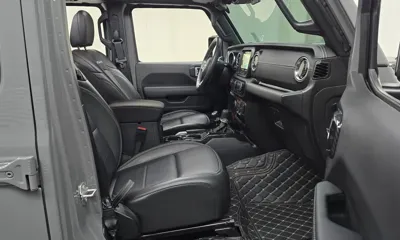 Jeep Wrangler 2023, 21448 км, за 33697.66 USD - фото 11