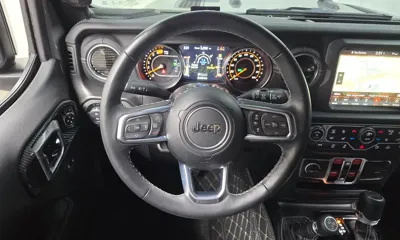 Jeep Wrangler 2023, 21448 км, за 33697.66 USD - фото 13