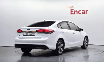 Kia K3 2018, 127576 км, за 4923.2 USD
