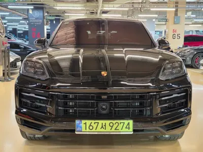 Porsche Cayenne 2024, 18900 км, за 107485.4 USD