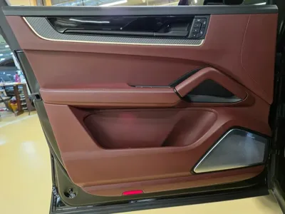Porsche Cayenne 2024, 18900 км, за 107485.4 USD