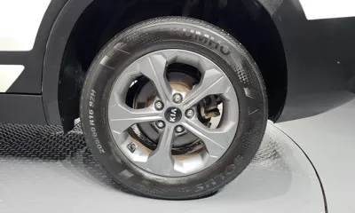 Kia Seltos 2022, 97464 км, за 9196 USD
