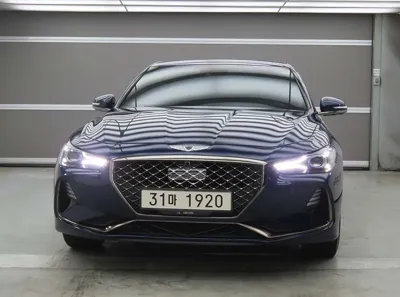Genesis G70 2019, 102227 км, за 10944.63 USD
