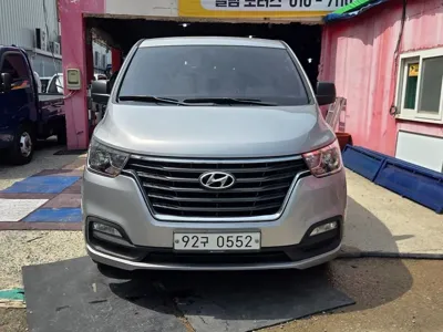 Hyundai Starex 2019, 161488 км, за 7111.89 USD - фото 2