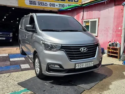 Hyundai Starex 2019, 161488 км, за 7111.89 USD - фото 3