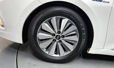 Hyundai Grandeur 2015, 133667 км, за 6408.99 USD