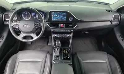 Hyundai Grandeur 2019, 64340 км, за 10371.54 USD - фото 7