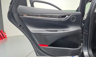 Hyundai Grandeur 2019, 64340 км, за 10371.54 USD - фото 25