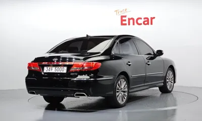Hyundai Grandeur 2011, 266659 км, за 1642.14 USD
