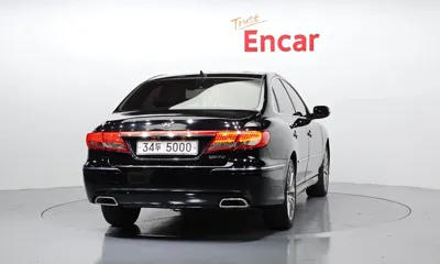 Hyundai Grandeur 2011, 266659 км, за 1642.14 USD