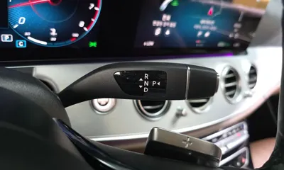 Mercedes-Benz E-Class 2021, 124620 км, за 17854.8 USD - фото 9