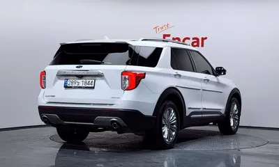 Ford Explorer 2022, 67353 км, за 20151.96 USD