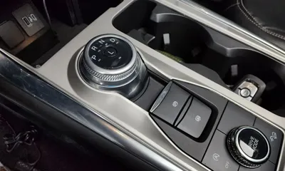Ford Explorer 2022, 67353 км, за 20151.96 USD - фото 9