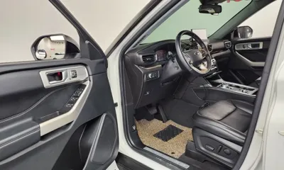Ford Explorer 2022, 67353 км, за 20151.96 USD - фото 10