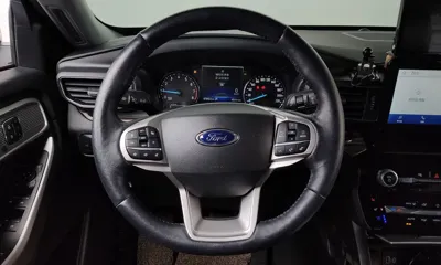 Ford Explorer 2022, 67353 км, за 20151.96 USD - фото 13