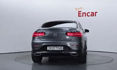 Mercedes-Benz GLC-Class 2019, 35298 км, за 22074.62 USD